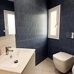 아파트 105 - Beachside Renovated 1br 5 Min From