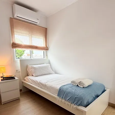 105 - Beachside Renovated 1br 5 Min From Διαμέρισμα Cambrils