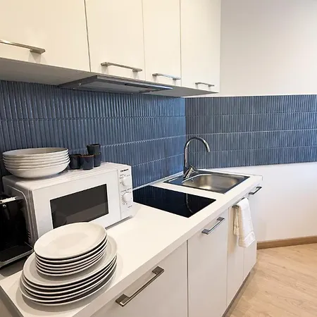 105 - Beachside Renovated 1br 5 Min From Διαμέρισμα
