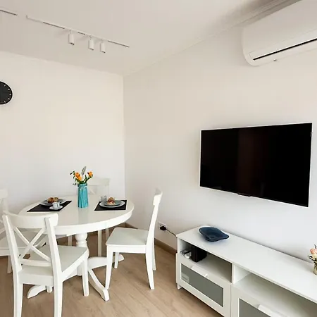 아파트 105 - Beachside Renovated 1br 5 Min From